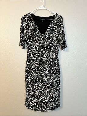 Lauren Ralph Lauren Black White Abstract Print Ruched Sheath Dress Size 12 NWOT